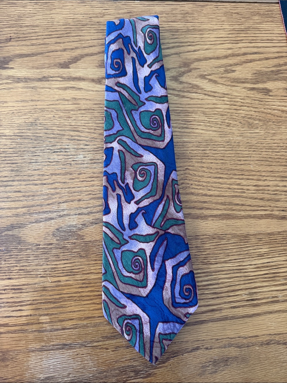 Claiborne Men’s Blue Abstract Pattern Men's Tie